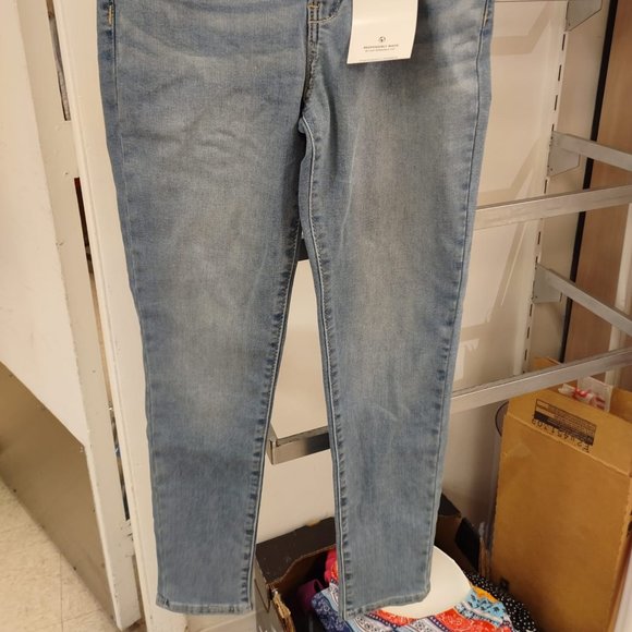 Denizen Levi's Women's High-Rise Super Skinny Jeans 4 W27 - Picture 5 of 7